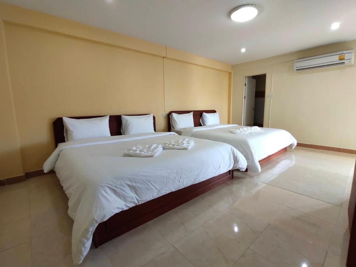 Samkwan Village Bangsaen Exterior foto
